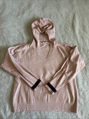 Moth Dusty Pink V-Neck Hooded Sweater with Dark Cuff Stripes